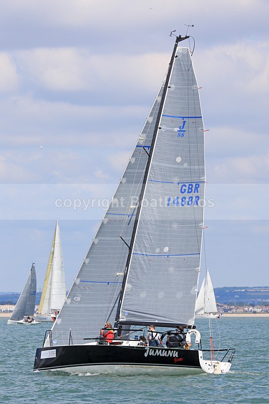 170701 JUMUNU FIVE GBR1488R RTI_3545 - ROUND THE ISLAND 2017