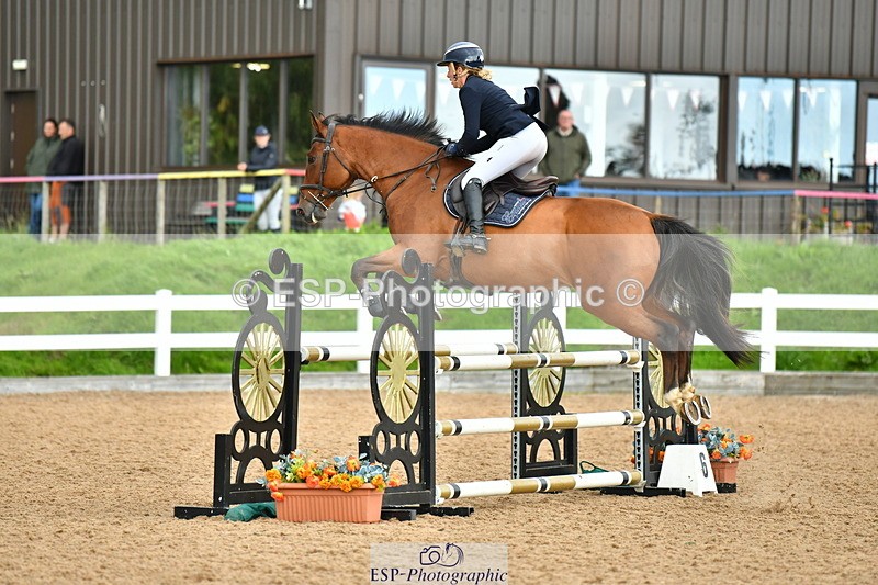 230812A-171059-10710 - Cls 30 A&B 1.10m Nat Am Qual & 1.10m Open