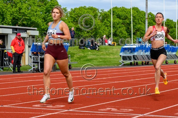 Natopener26-919441 - Track Female
