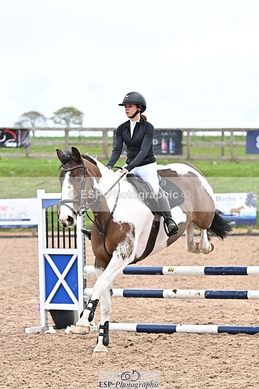 250414-105830-00337 - 80cm Round 1