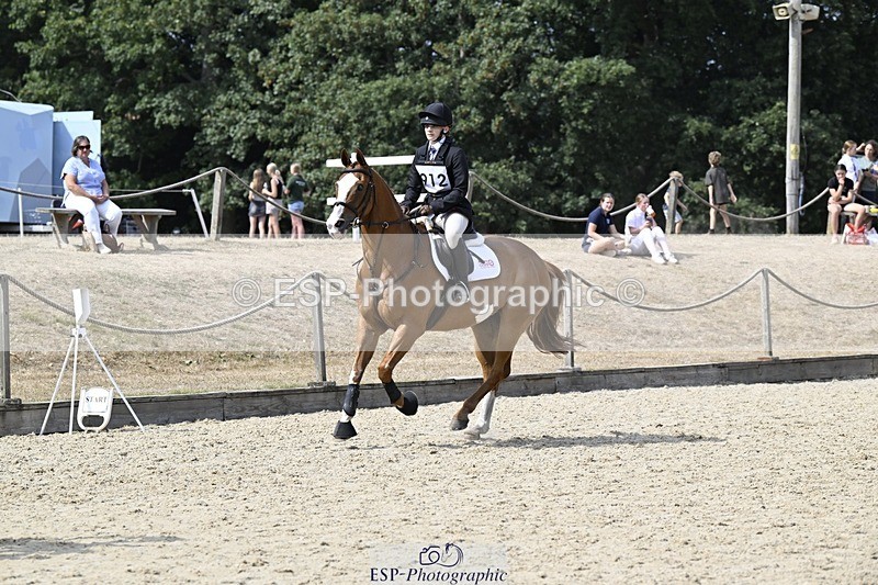 250823A-145425-32710 - WC Round 2 14.00 to 15.00