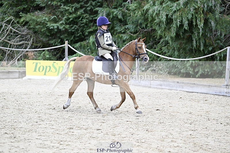 250820A-130742-06919 - Round 1, Start to 1.30pm Break