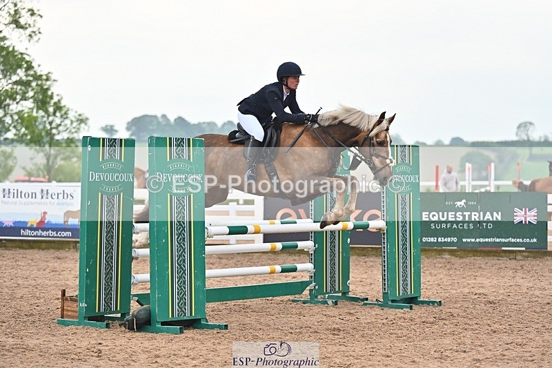 260508-084002-04214 - Cls 17 British Novice and 90cm Open