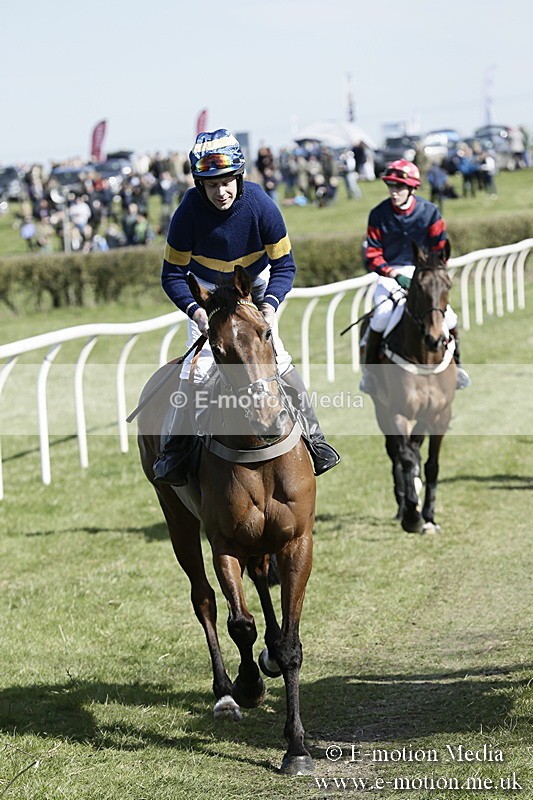 PtP 250317 75 - V.W.H. Hunt Point-to-Point Siddington 25/03/17