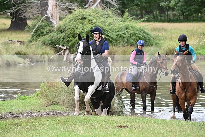 WJ7_3701 - Time at Water 12:15 to 12:50