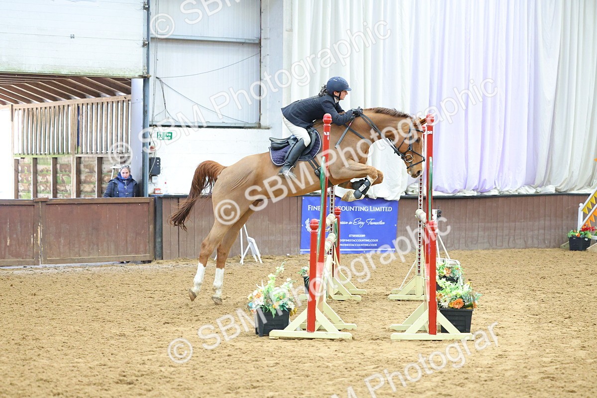 SBM_010827 - Class 23 - Senior Newcomers/ 1.10m Open - First Round (1.10m)