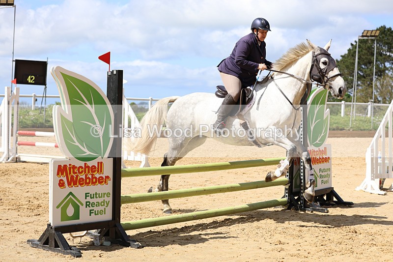 3E7A7625 - Class 9: 80cm Senior