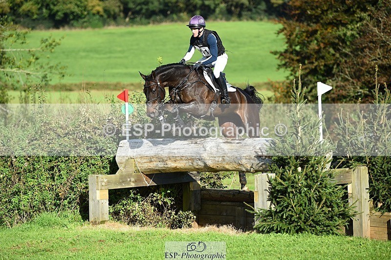 231022-150414-30326 - 351-MOONLIGHT.CHARMER-Aaron.Millar-XC