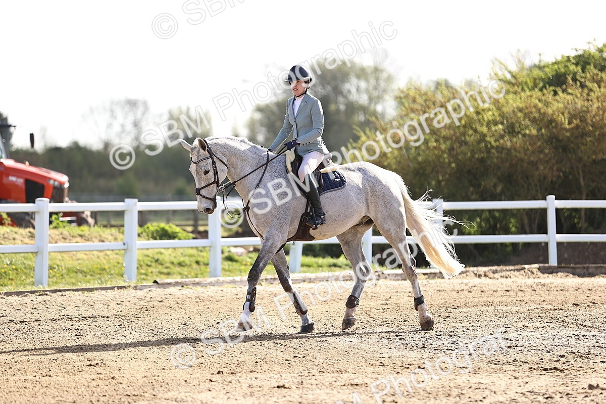 SBM_002907 - Class 14 - Clear Round