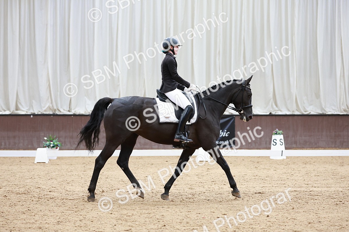 SBM_009199 - Class 6b - Novice 6 - 11.02-12.19