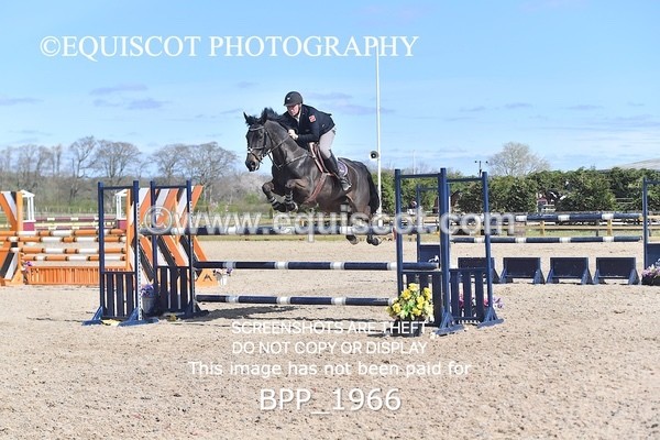 BPP_1966 - CLASS 20 SUN RHS Foxhunter Championship Qualifier