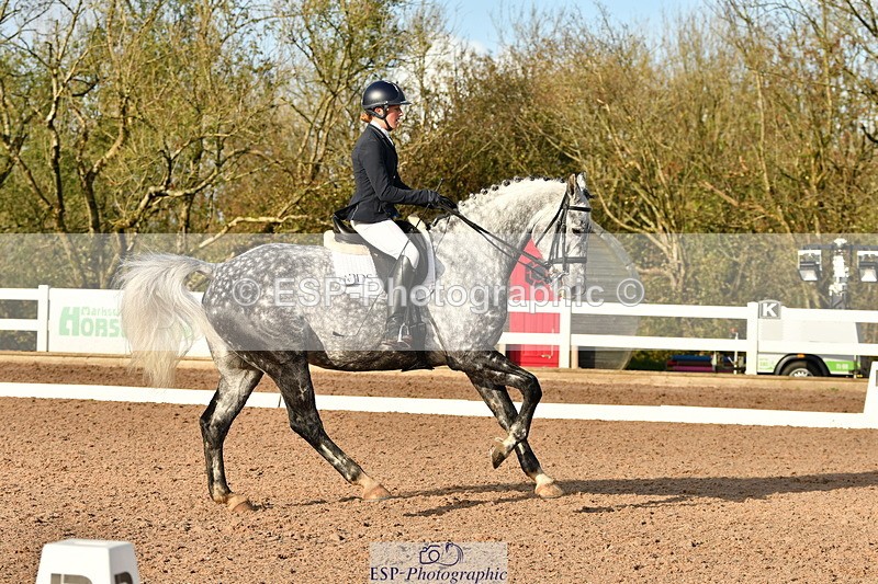 231104A-135103-00713 - Cls 15 Music Adv Medium