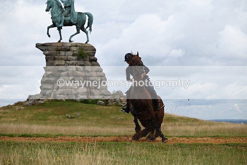 DSC_4298 - Time at Statue 09:50 to 11:09
