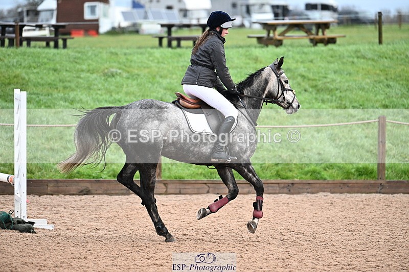 231203A-092514-00134 - Cls 12+13 Club and Schools 60cm