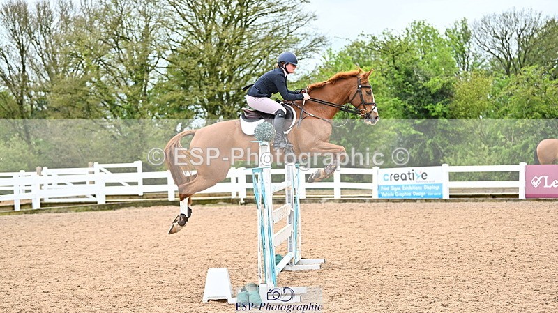 240501A-135227-00881 - Cls 8 Snr Foxhunter and 1.20m Open