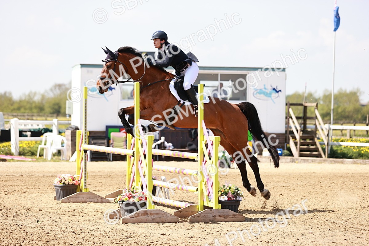  - Class 23 - Senior 1.05m