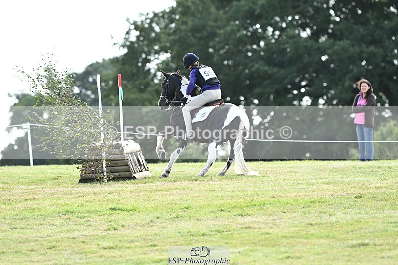 240825X-110444-31950 - 70cm XC 11.00 to 12.00