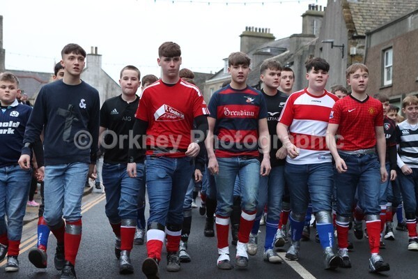 AA075542 - Christmas Boys Ba'