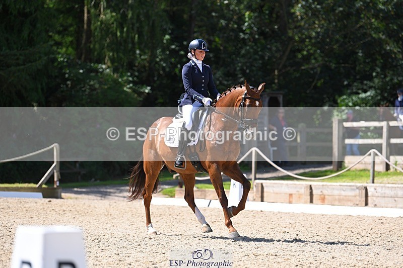 230811-115659-01125 - Cls 4 Adv Medium Silver