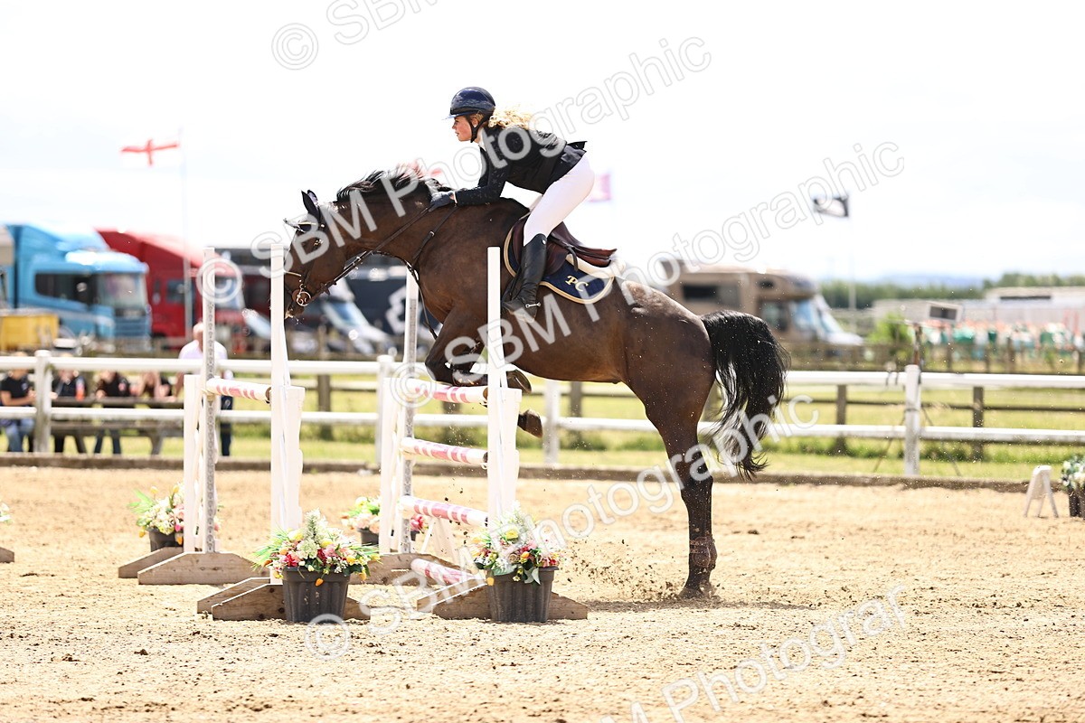 SBM_003549 - Class 22 - Senior Foxhunter 1.20m