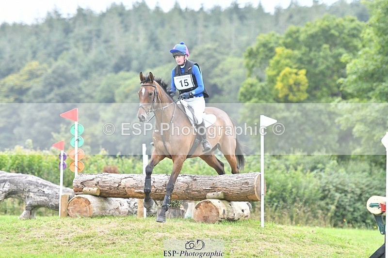 240803-115216-03369 - 015-Lara_Clarkson-NEWTIDE