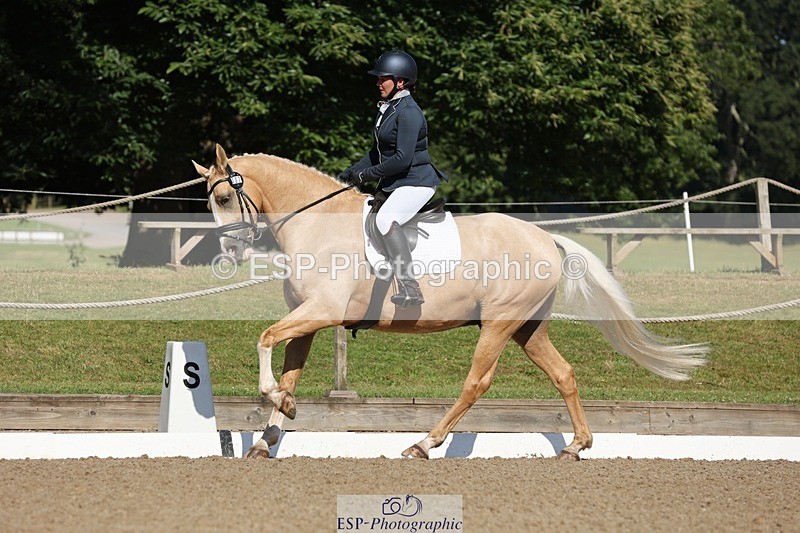 240719-092010-00110 - 307-Kate_Kerswell-Top_Gun_RB