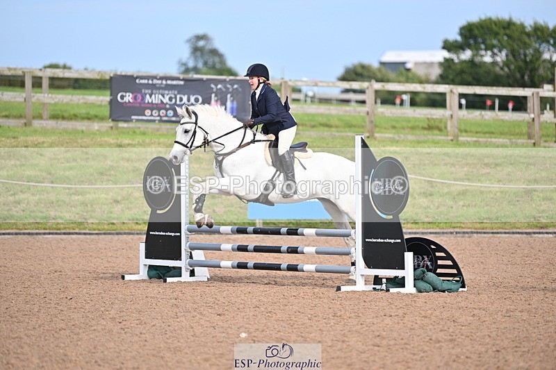 240827A-163925-00546 - Cls 3a 3b & 4 70cm