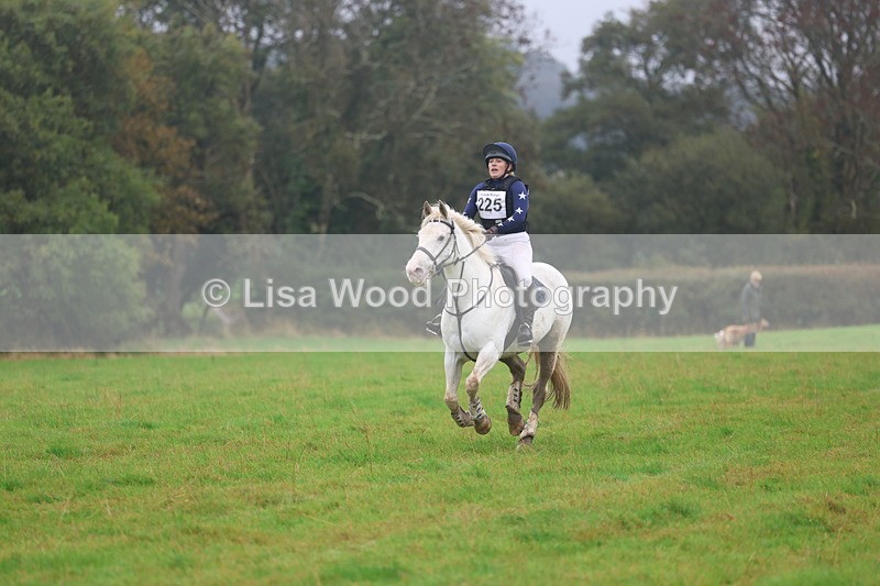 3E7A1417 - Class 2: 70cm: Half Roll Top