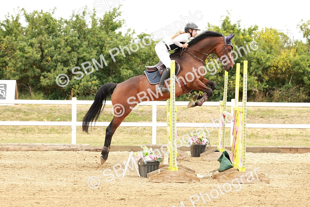 SBM_016823 - Class 20 - Senior Newcomers - 1.10m