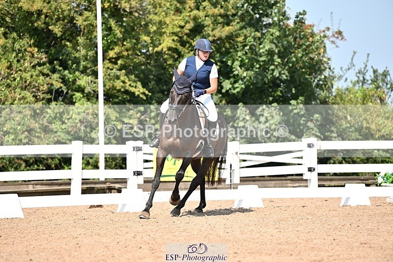 250816-115315-04111 - 109-Amber.Da.SilvaToners.Lady.Florentine