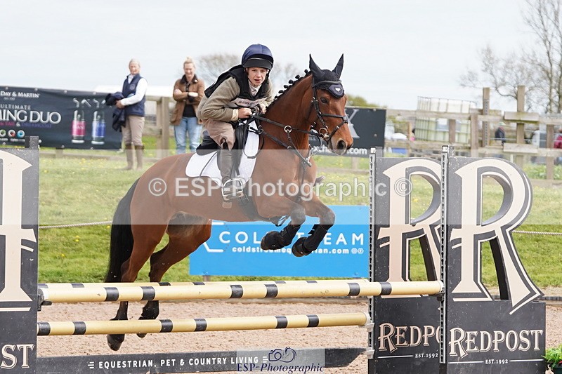 250419-135006-11098 - 711-Osbert.Stone-BALLYARD.BROUGH.LADY