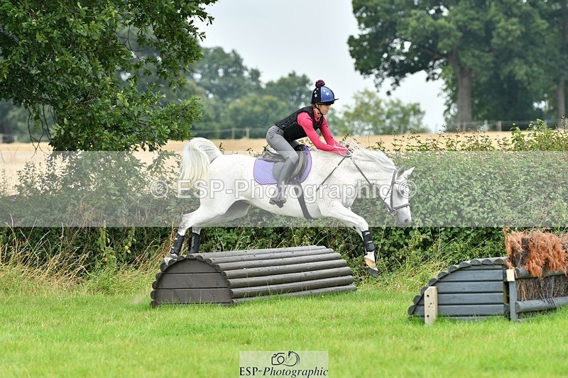 230817-123929-00702 - Theo's 1st Group - XC