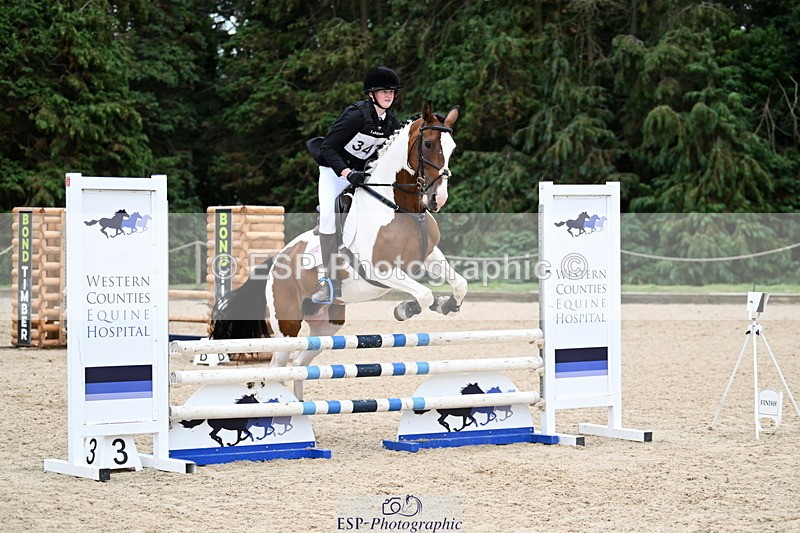 250726A-122516-01537 - Cls 03 PC80cm coursewalk to end