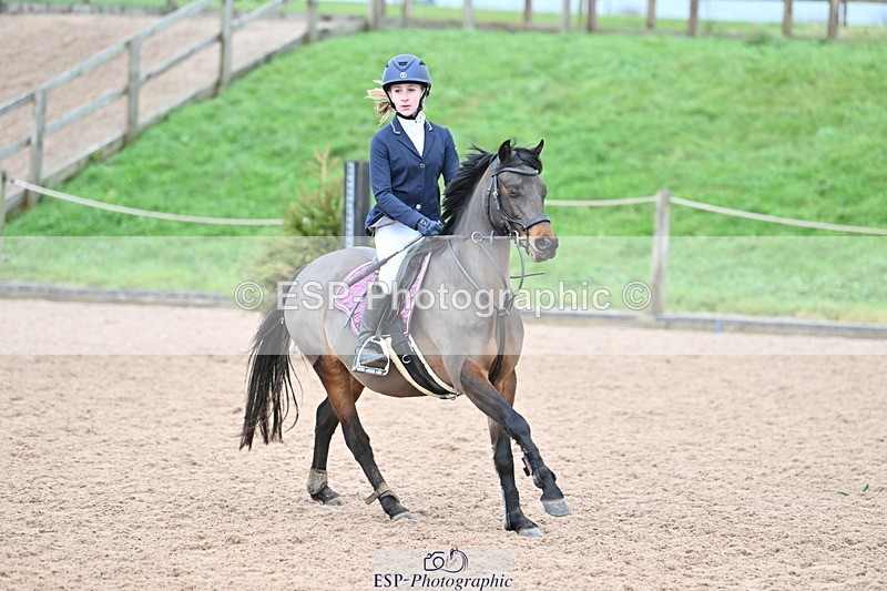 231203A-131947-01348 - Cls 23 Stepping Stones 128cm & 138cm