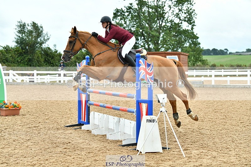 230730A-144129-10433 - Cls 35 1.05m Amateur Quali