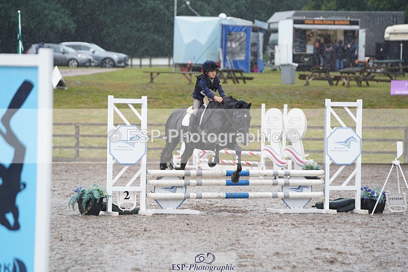 240824X-082812-20228 - 70cm Round 1 8.30 to 9.30