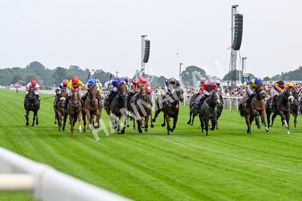 250725-Race 1-Pressures On - Quest For Fun-0200 - Race 1 5.30pm eventmasters.co.uk Handicap