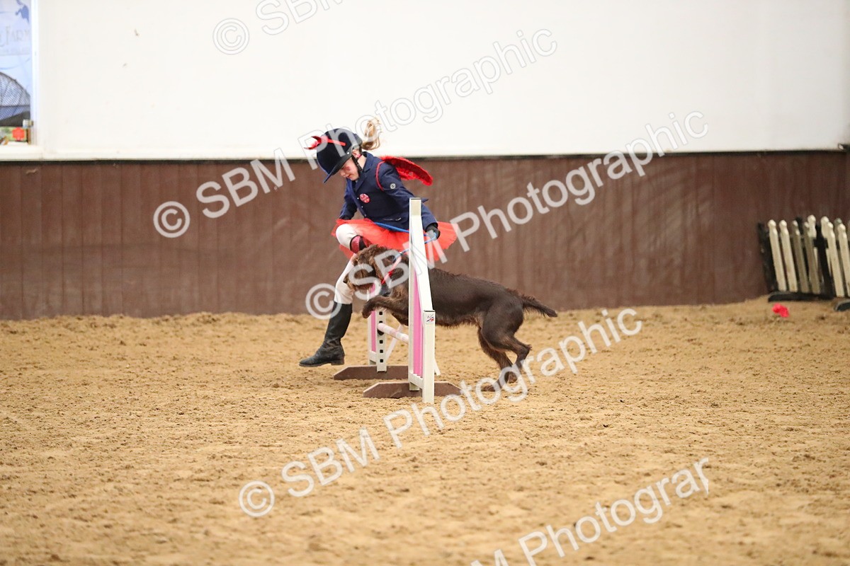 SBM_001185 - Class 3 - Horse & Hound