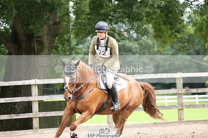 240803-100045-00313 - 072-Ruby_Russo-JUST_ORANGE