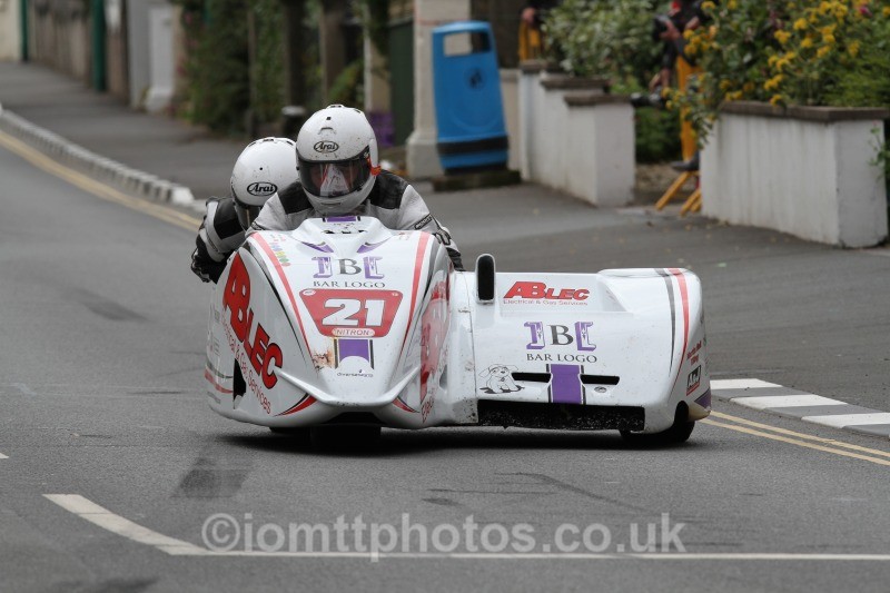 Darren Hope & Paul Bumfrey - Sure Sidecar Race 2