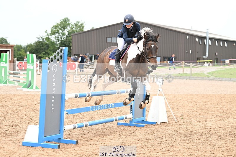 240908A-125927-03850 - Cls 15 U21 Intro 90cm-1.00m  Team Comp