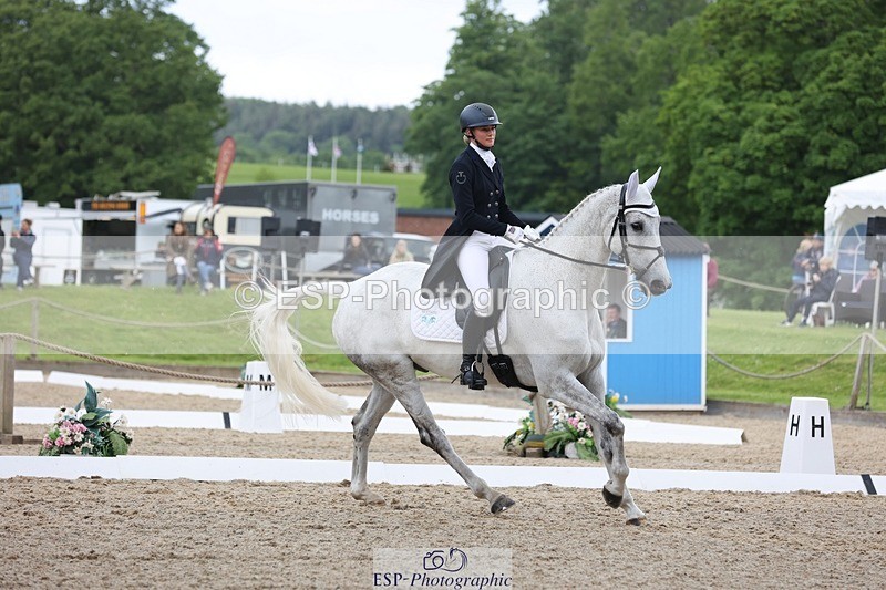 240523-110442-03488 - 217-MONBEG_WHISPER-Jemima_Howden