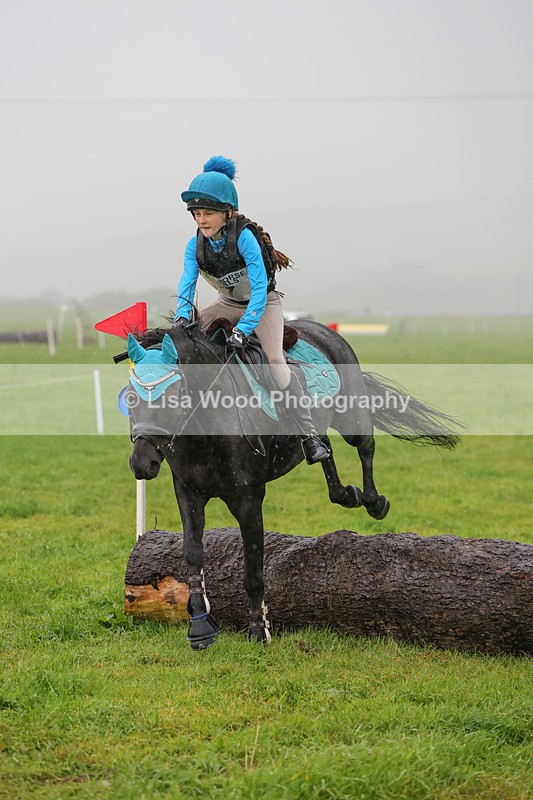 1X9A1666 - Class 1: 65cm Log