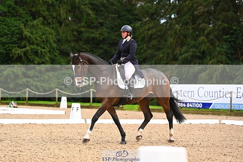 231020-164257-12357 - 317-THREEROCKS.PEGGY.BAWN-Harriet.Dickin-DR