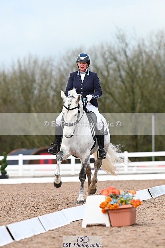 240218A-135350-08498 - 120-PAULA.LEE-Deseado.Santo