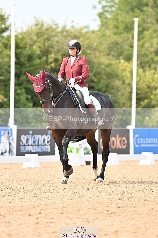 250816-152026-05825 - 035-Jane.LittlejohnNot.just.anyone