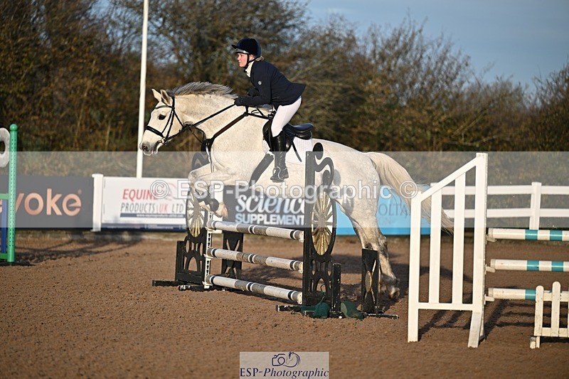 251126-090430-00003 - Cls 0 + 1, Clear Round, British Novice and 90cm