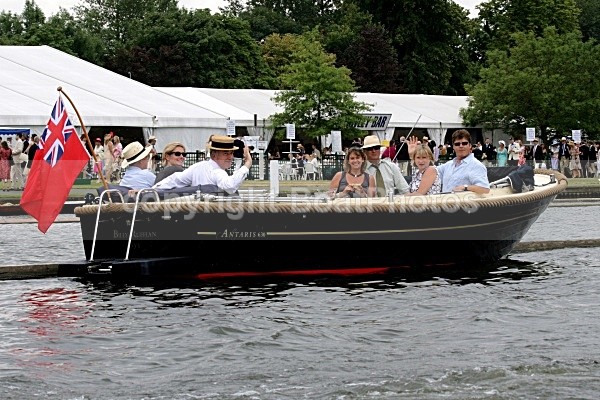 090704 BILLY RUFFIAN IMG_0154 - HENLEY REGATTA  SATURDAY 4th JULY 2009