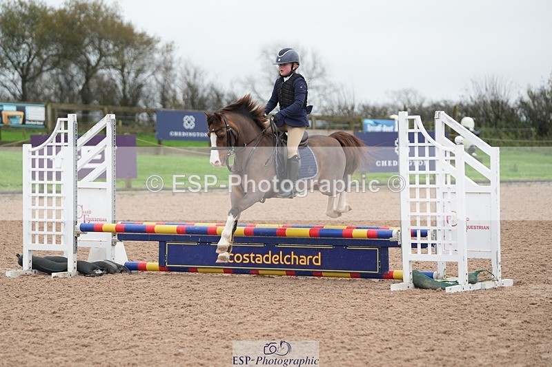 251116-095846-01468 - Cls 18 Clear Round 50cm