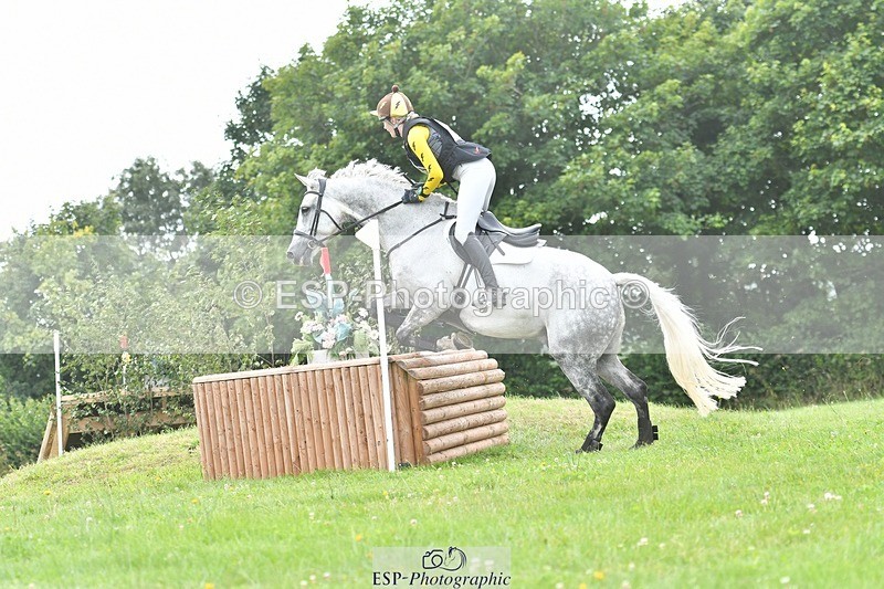 240803-140912-07099 - 213-Rachel_Brown-THE_BARE_NECESSITIES